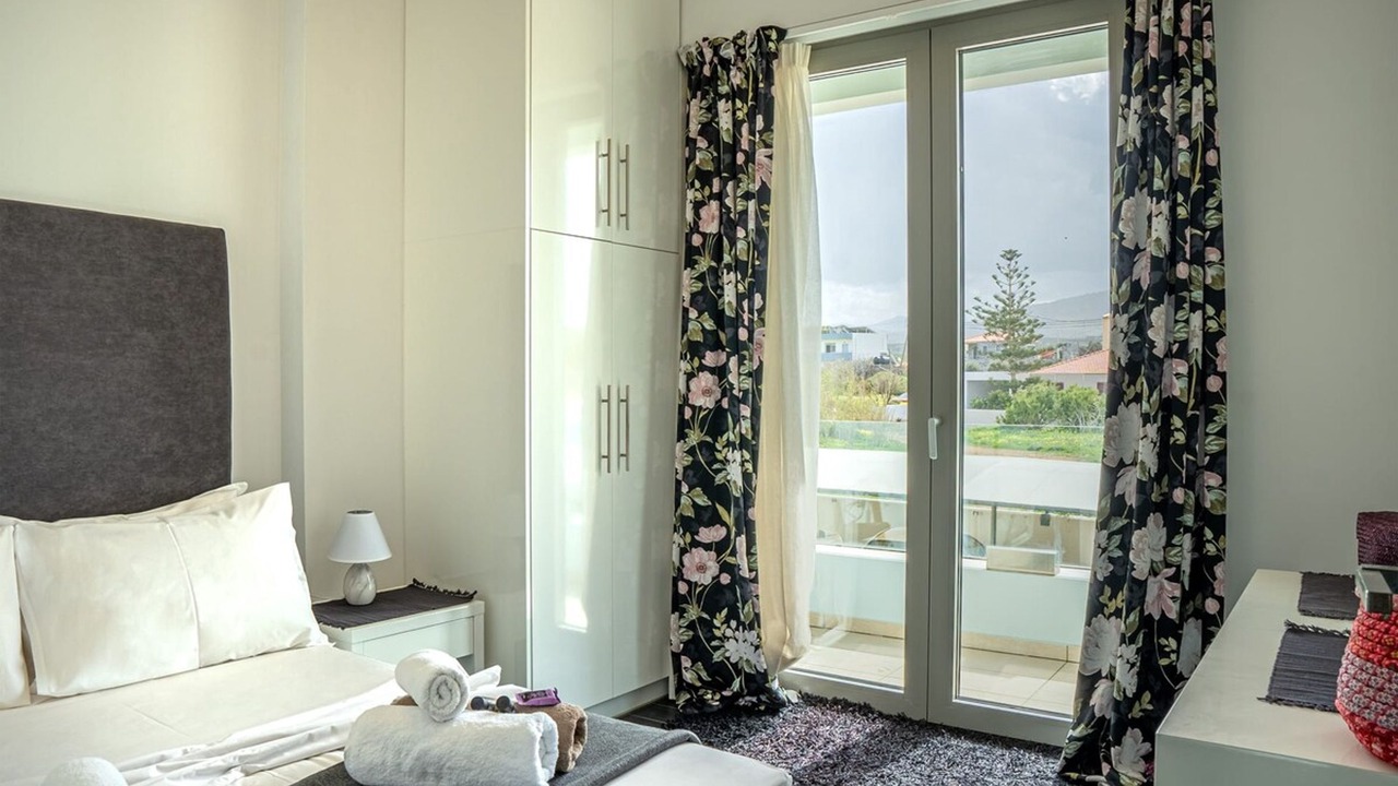 Photo of Bedroom in Kato Gouves