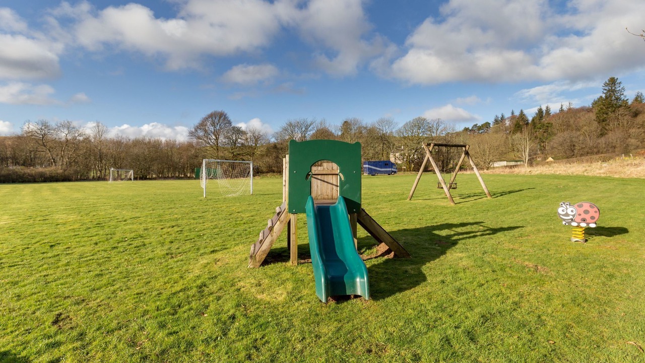 Photo of Others in Maybole