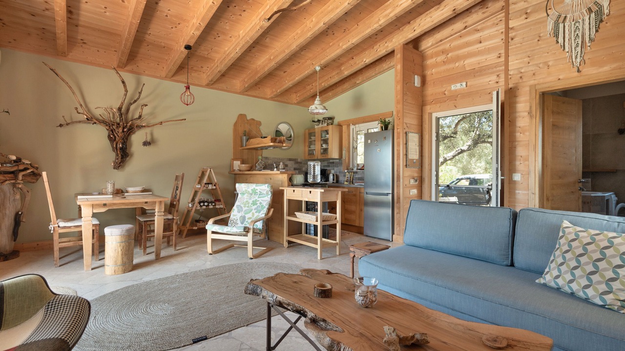 Photo of Livingroom in Karavados