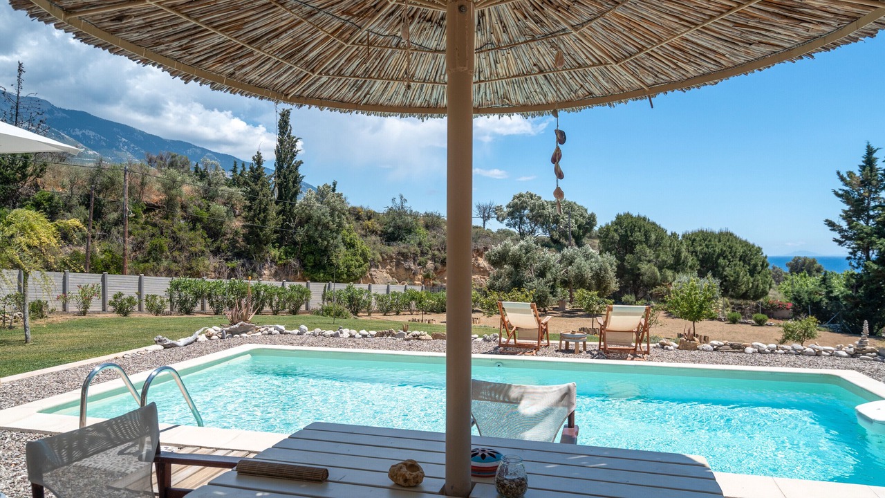Photo of Outdoor in Karavados