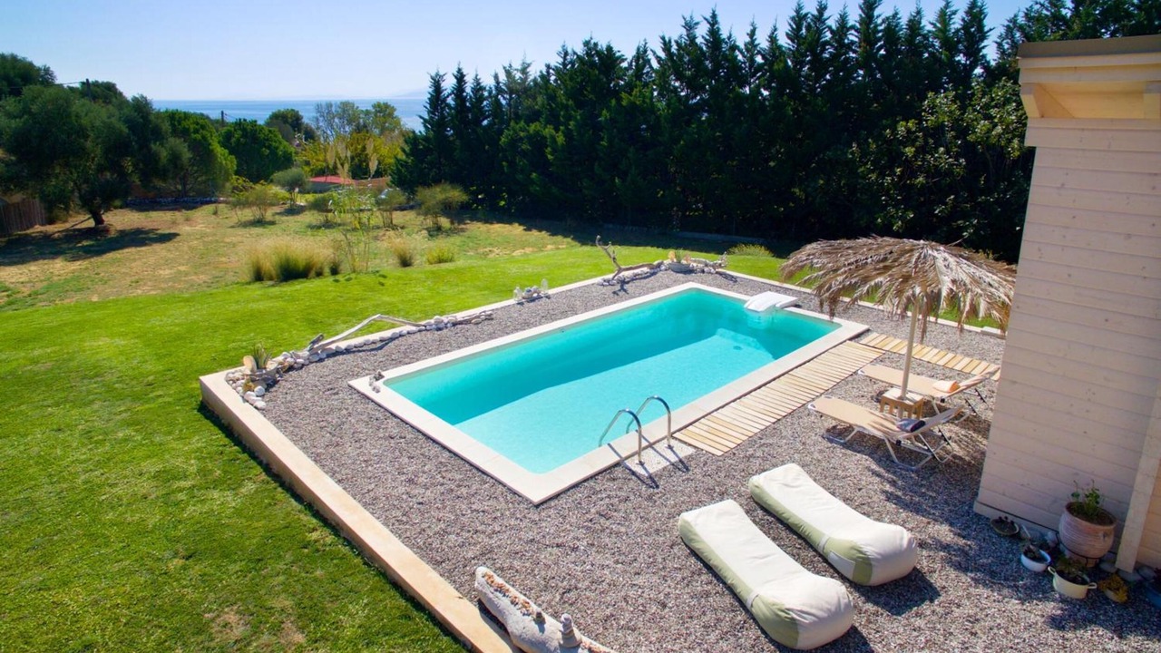 Photo of Outdoor in Karavados