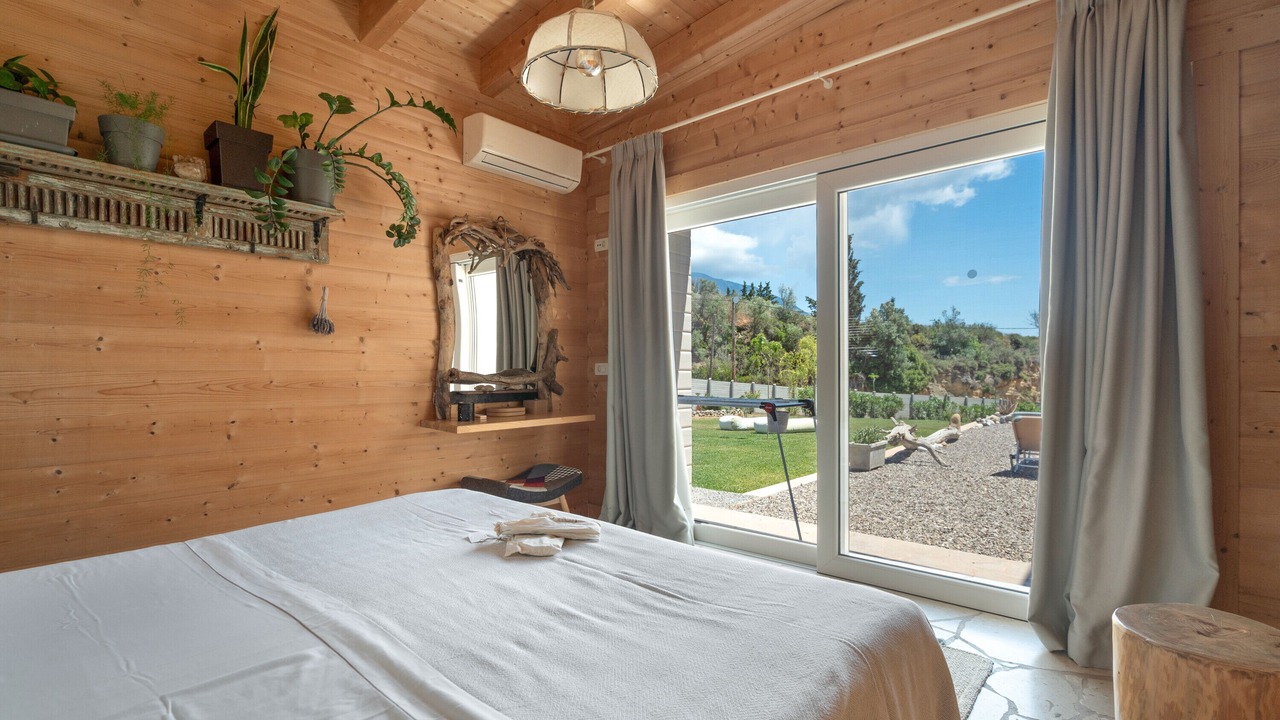 Photo of Bedroom in Karavados