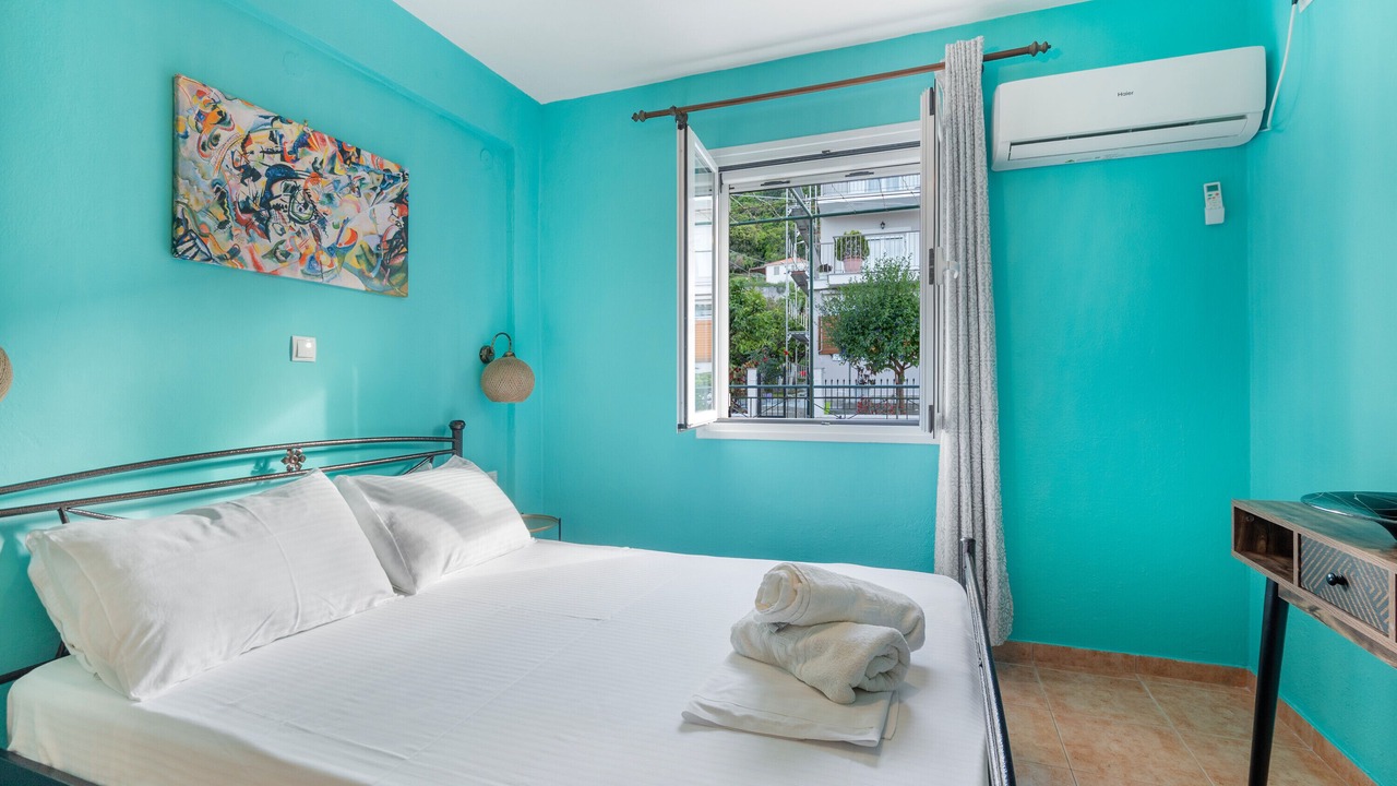 Photo of Bedroom in Poros