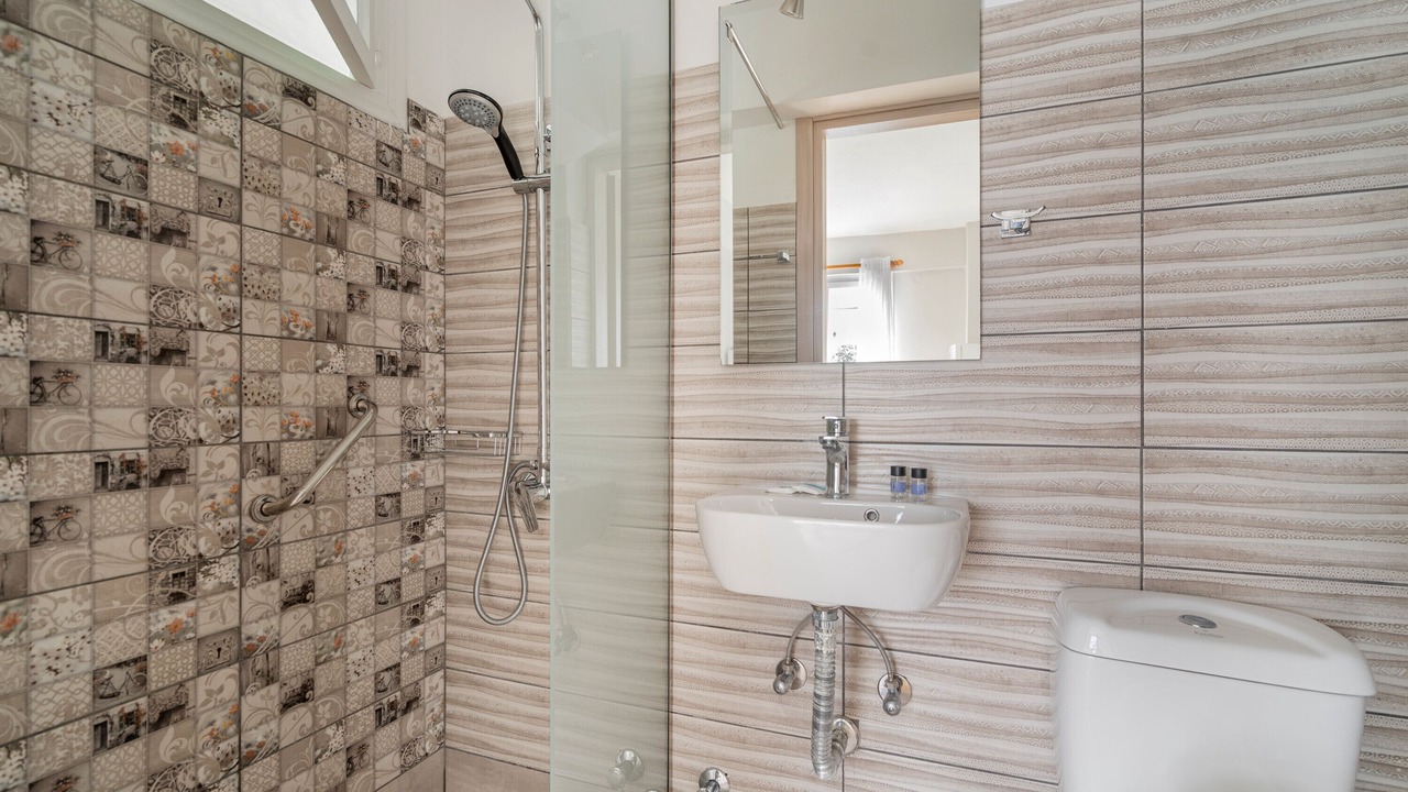 Photo of Bathroom in Poros