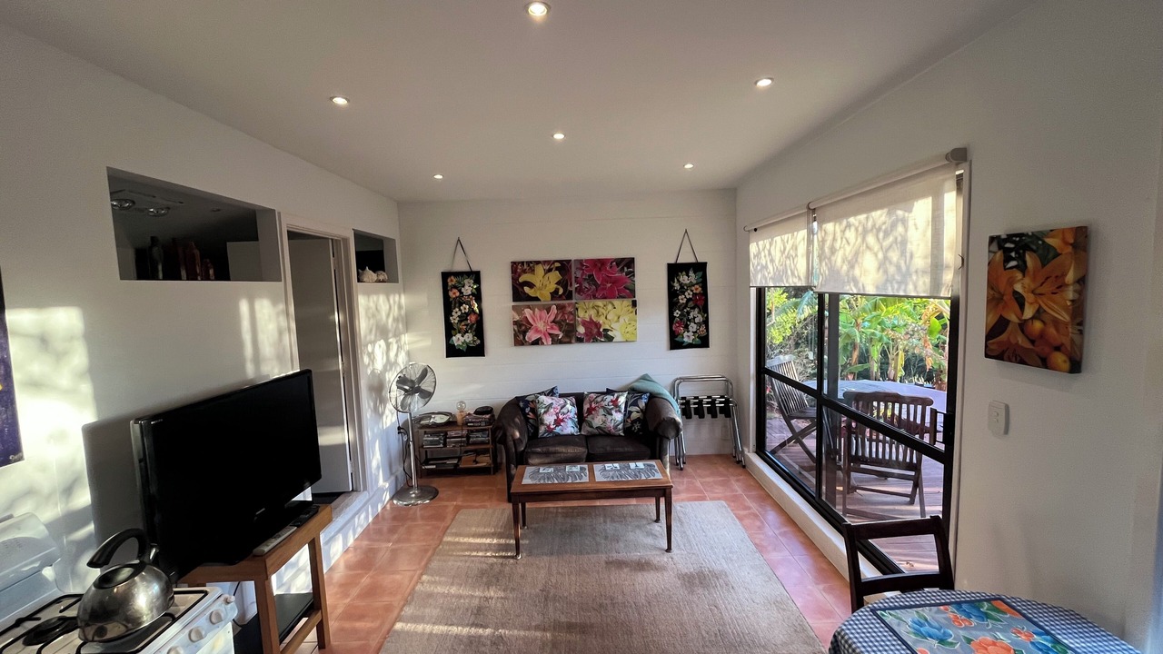 Photo of Livingroom in Russell