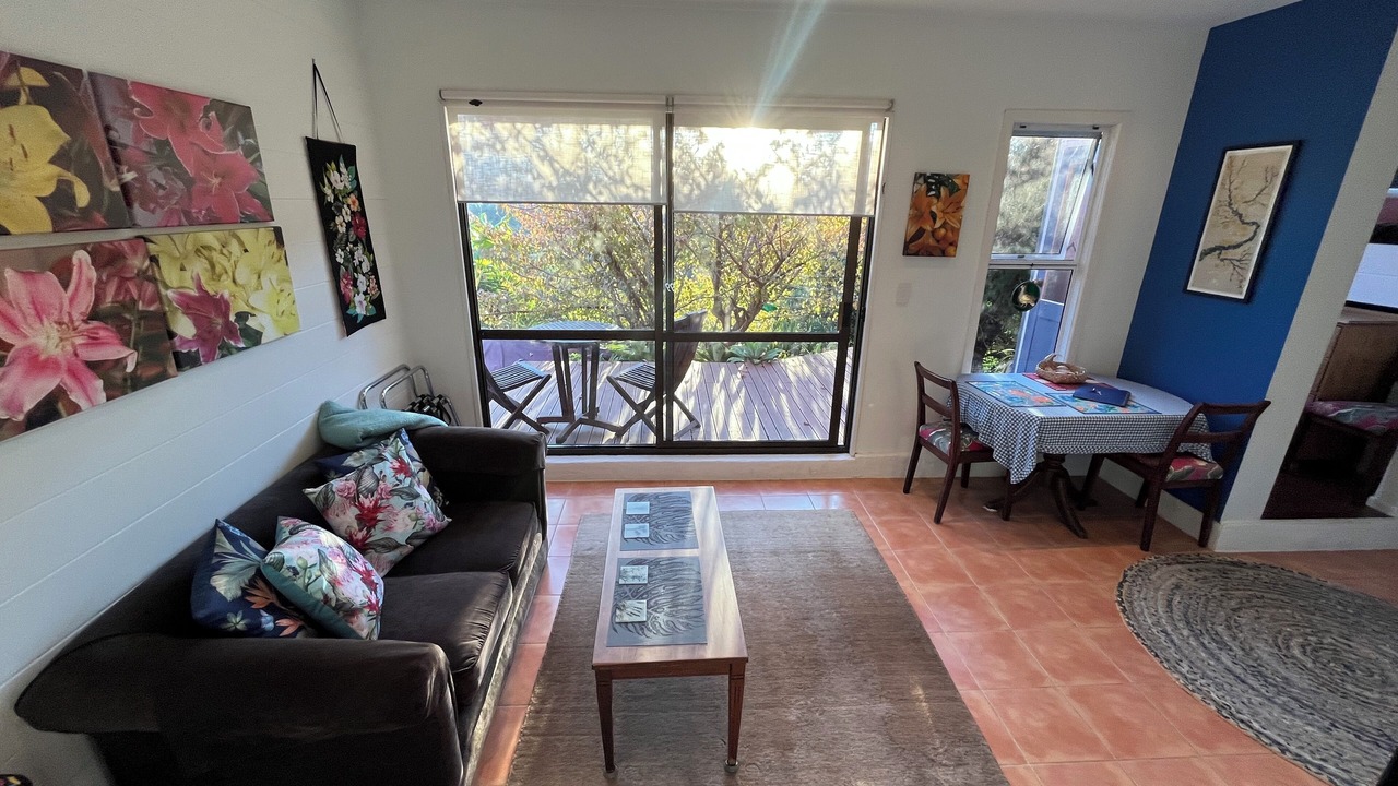 Photo of Livingroom in Russell