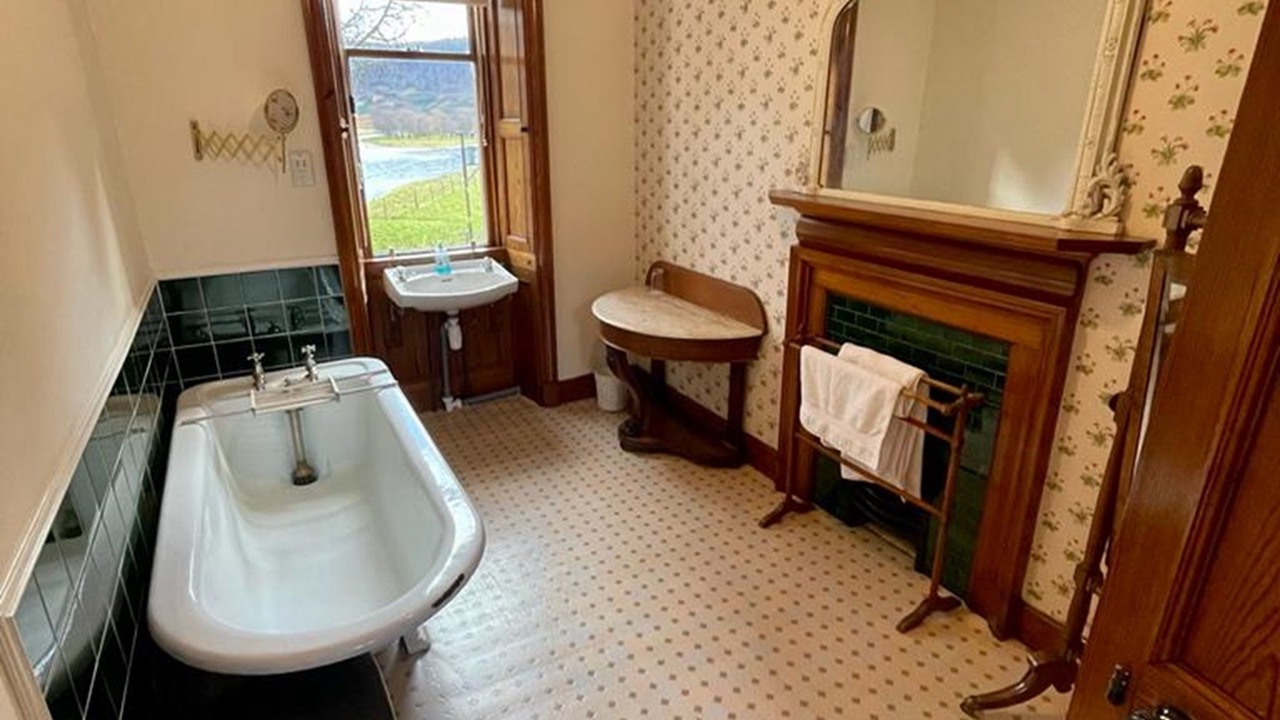 Photo of Bathroom in Newtonmore