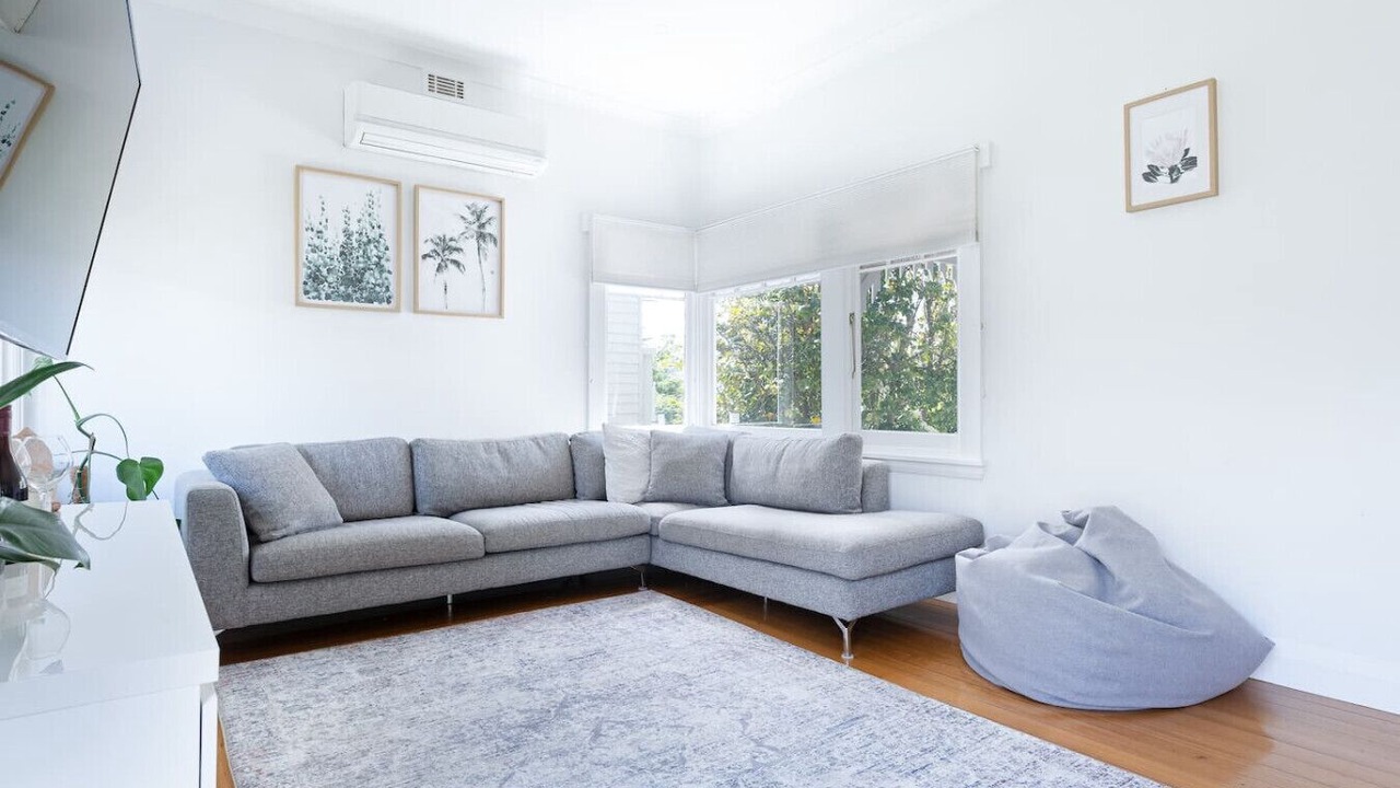 Photo of Livingroom in East Launceston
