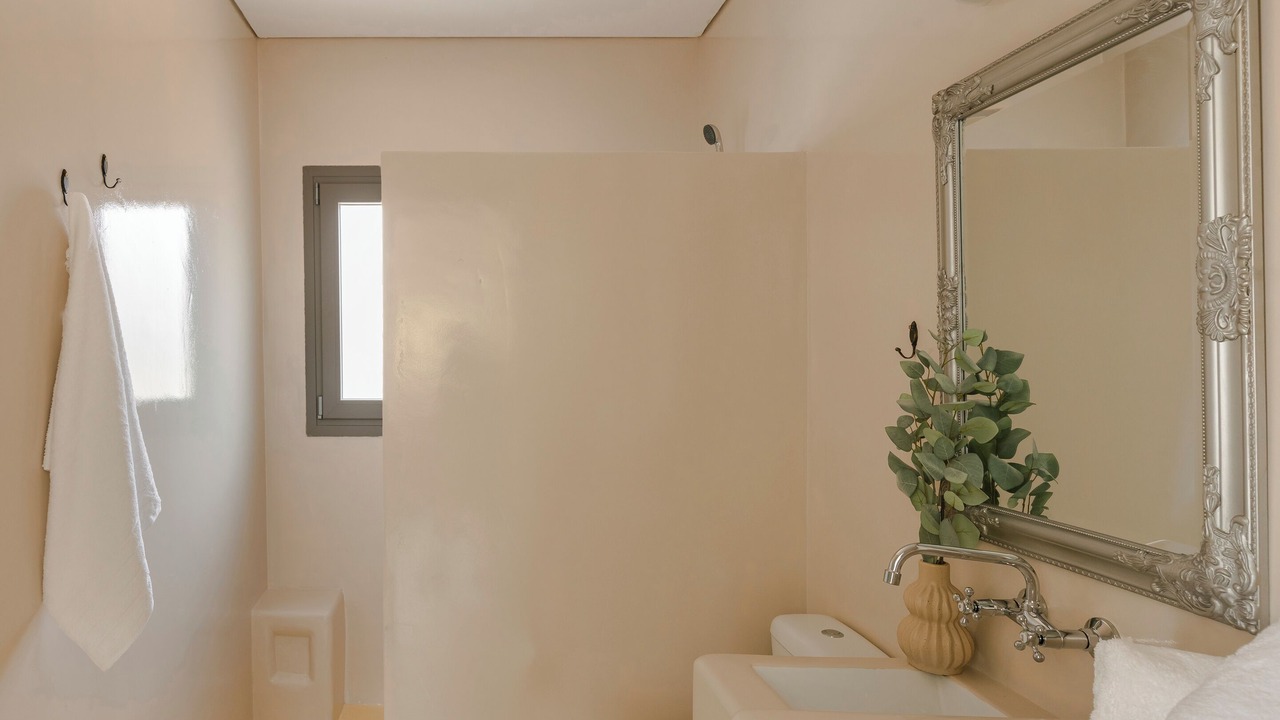 Photo of Bathroom in Loukerata