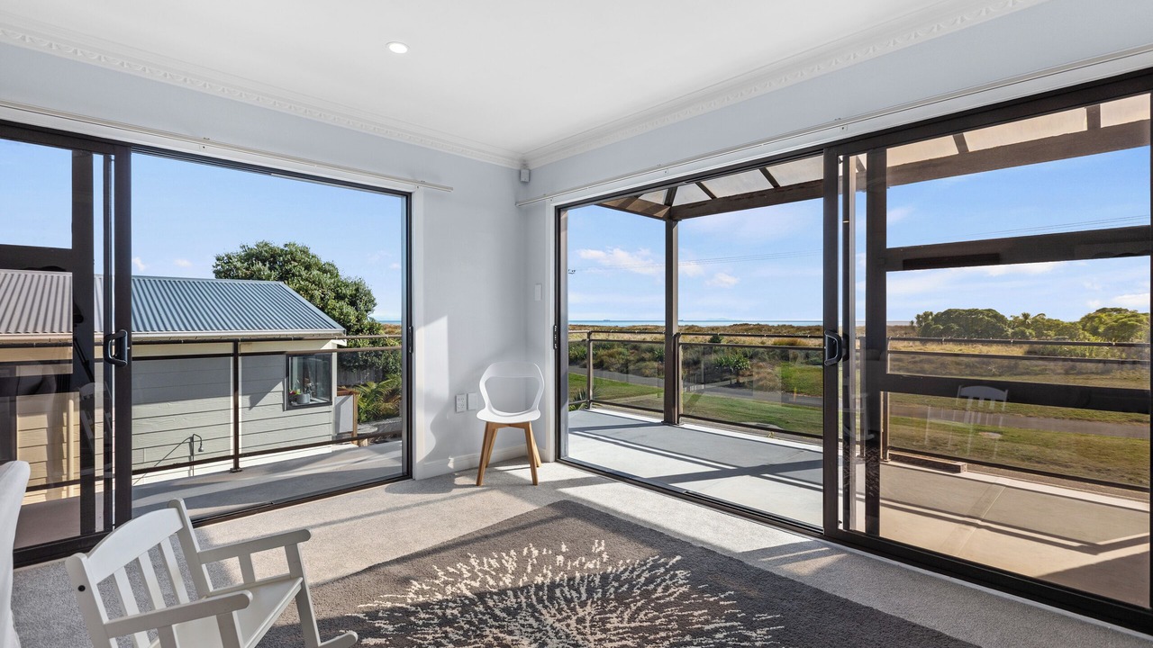 Photo of Livingroom in Papamoa Beach