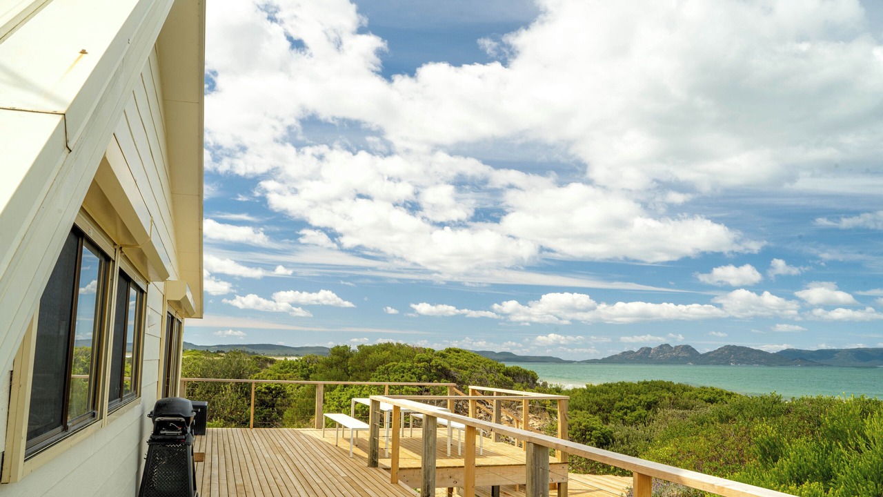 Photo of Patio Balcony in Dolphin Sands