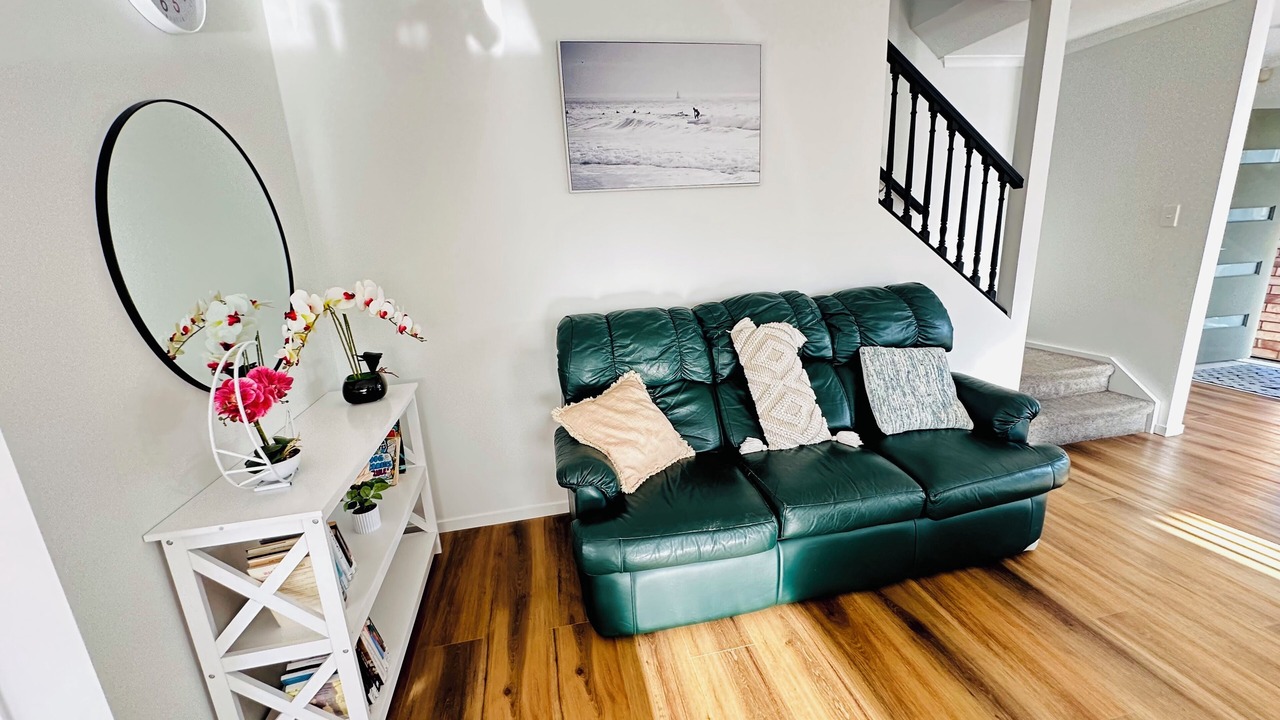 Photo of Livingroom in Goodwood Heights