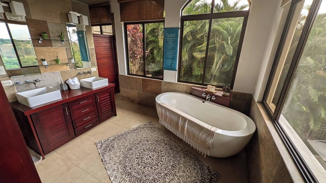 Photo of Bathroom in Mercedes