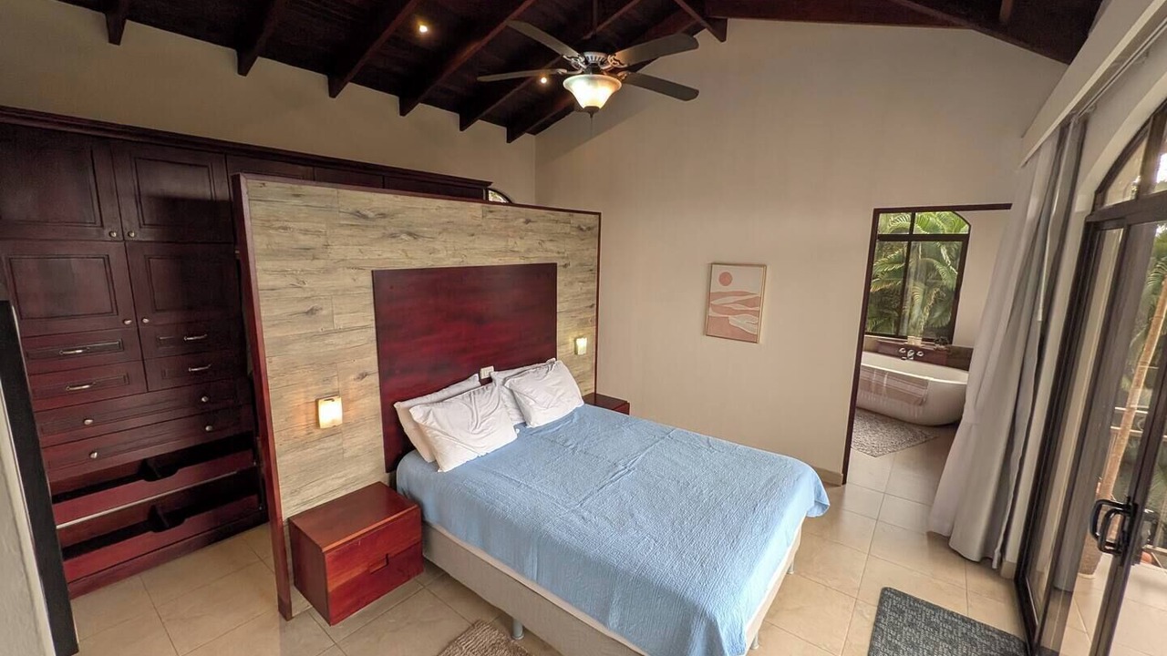 Photo of Bedroom in Mercedes