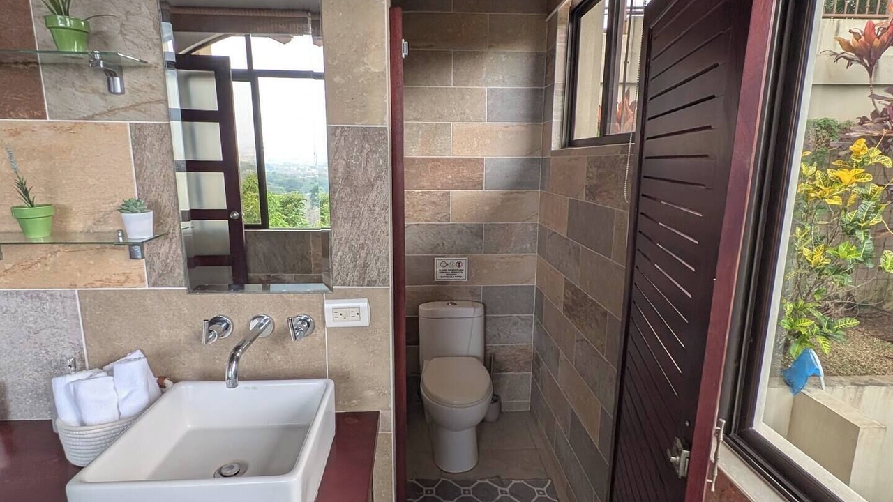 Photo of Bathroom in Mercedes