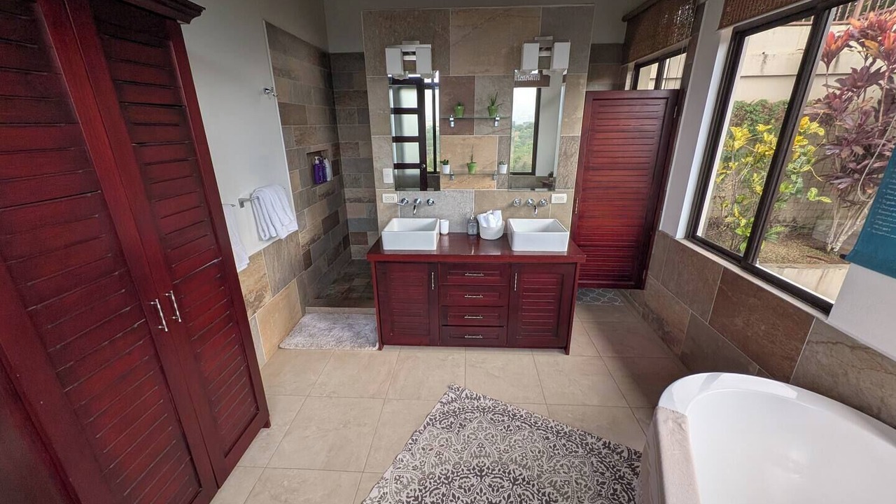 Photo of Bathroom in Mercedes