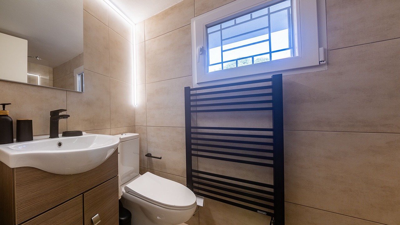 Photo of Bathroom in Oropos