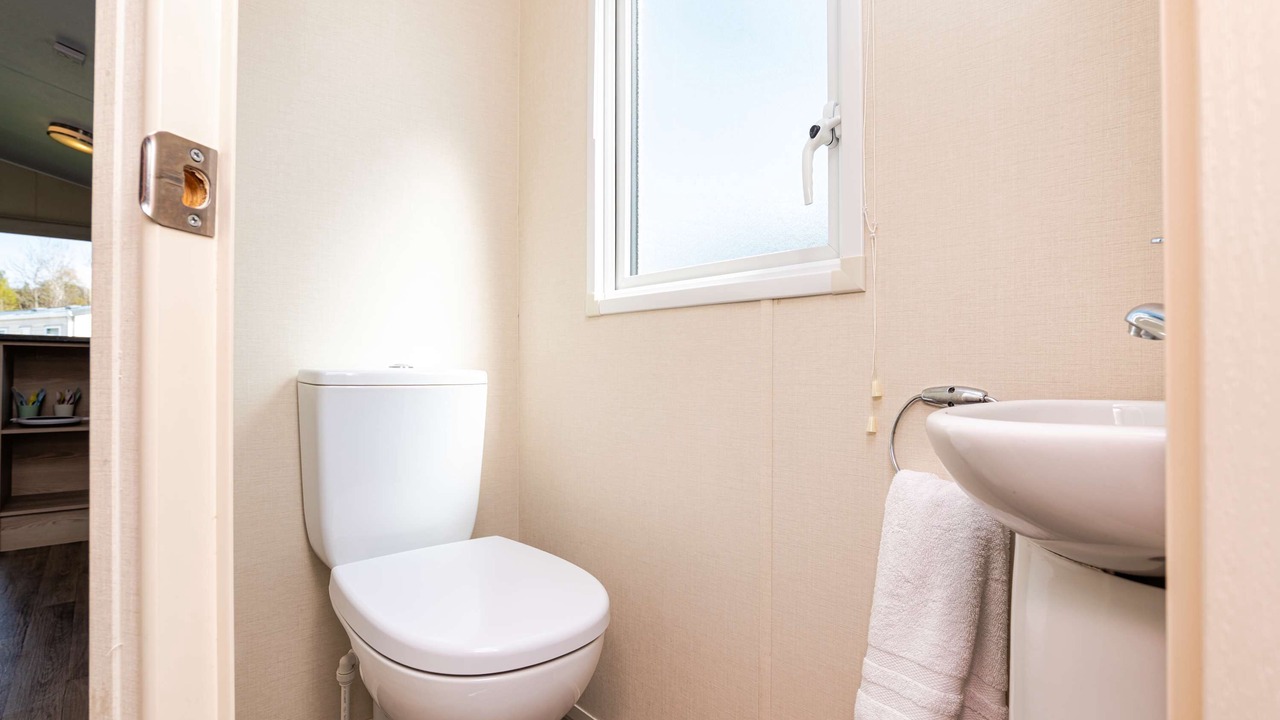 Photo of Bathroom in Prestonpans
