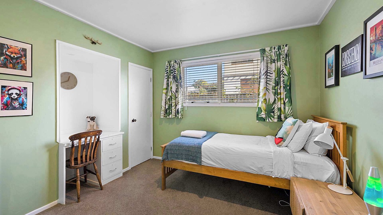 Photo of Bedroom in Oakura