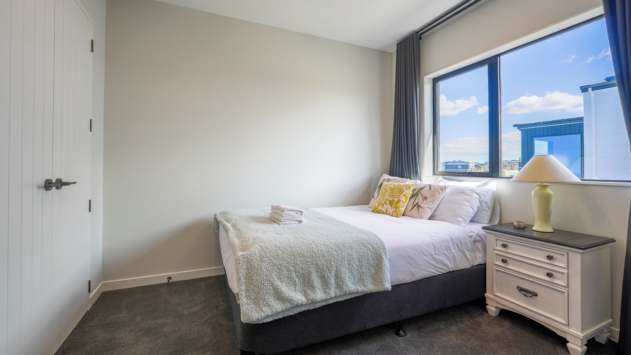 Photo of Bedroom in Okura