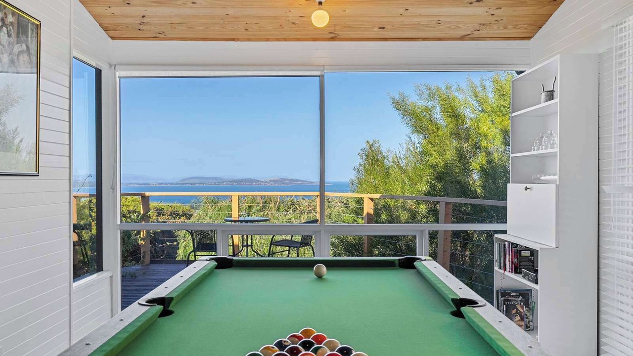 Photo of Bedroom in Blackmans Bay