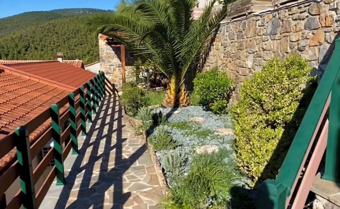 Photo of Outdoor in Dirfys-Messapia