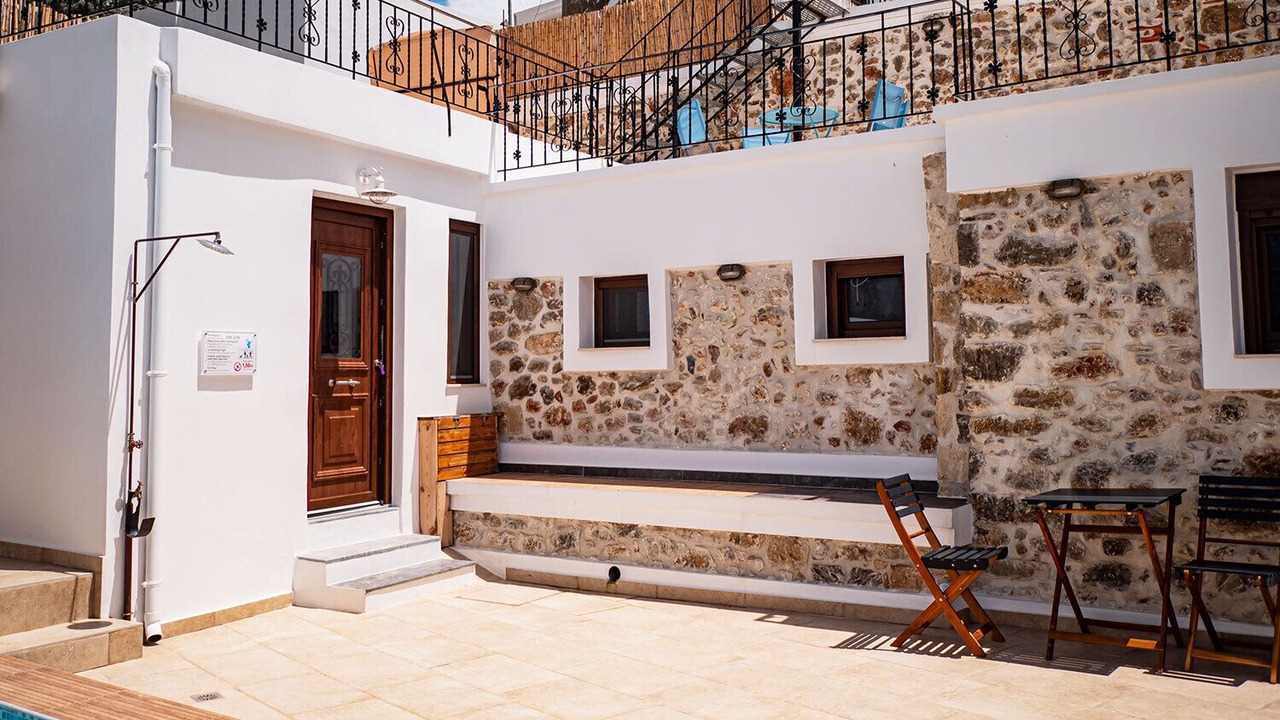 Photo of Patio Balcony in Kouroutai