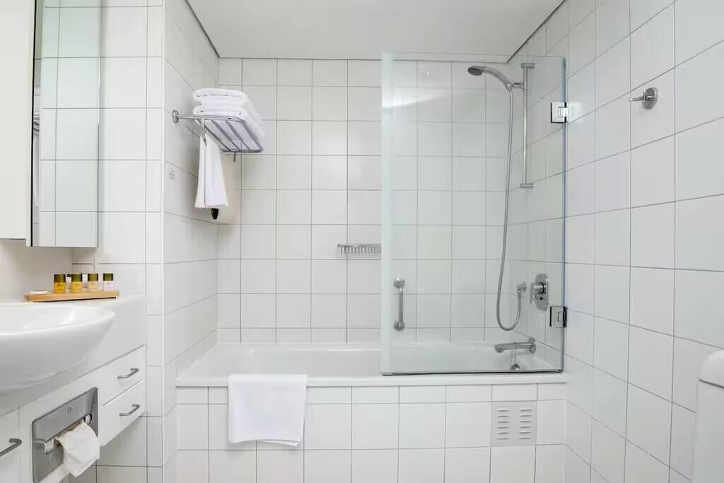 Photo of Bathroom in Takapuna