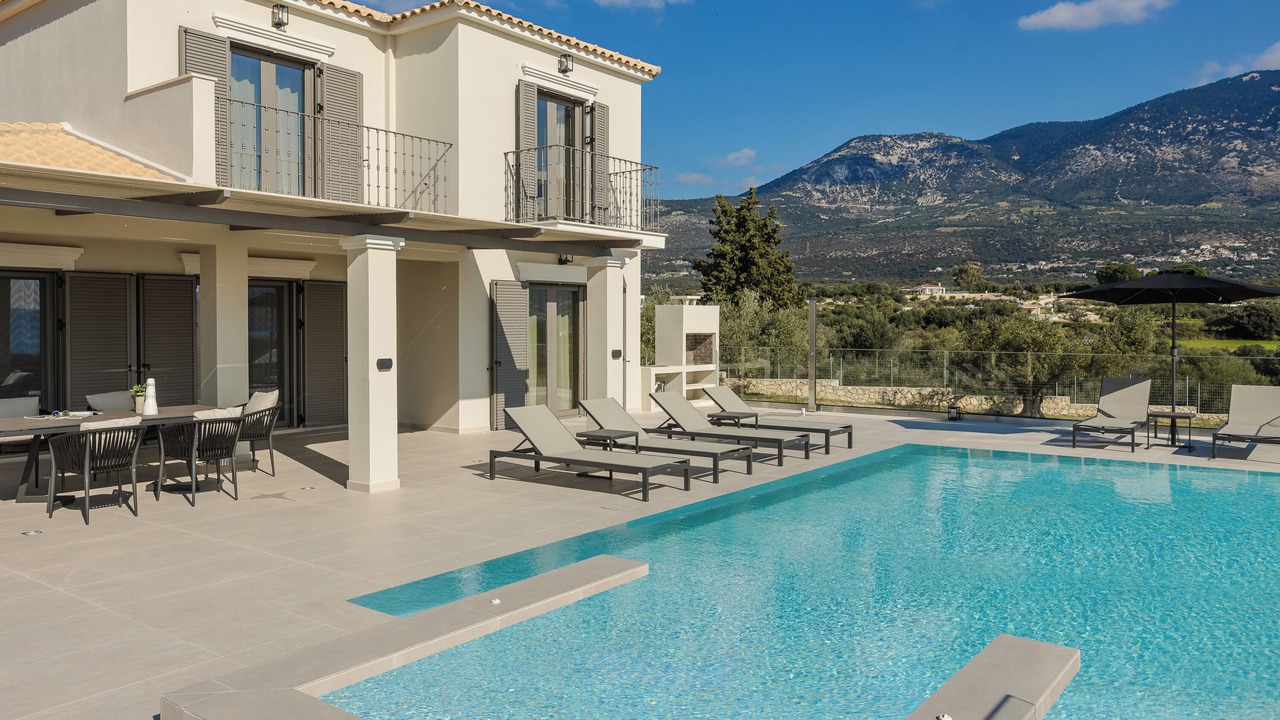 Photo of Outdoor in Karavados