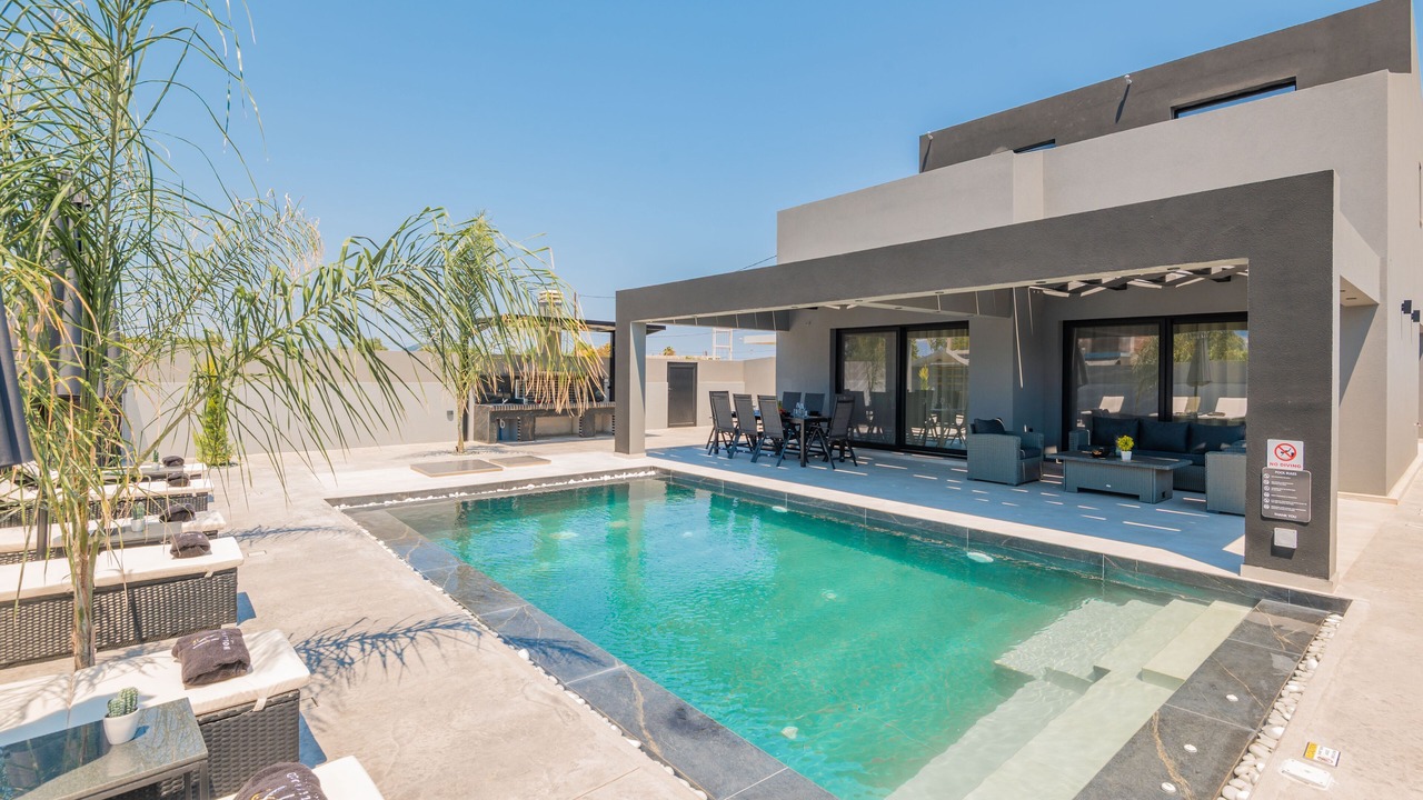 Photo of Outdoor in Agrilia