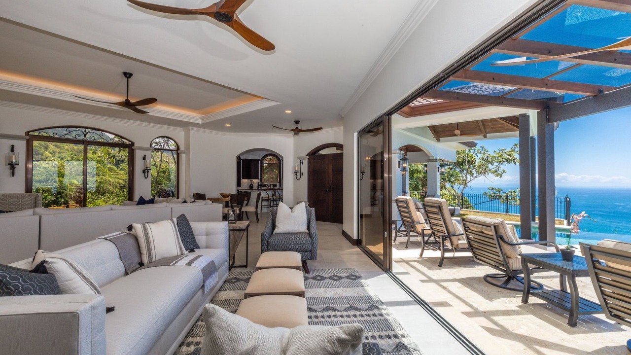 Photo of Livingroom in Dominical