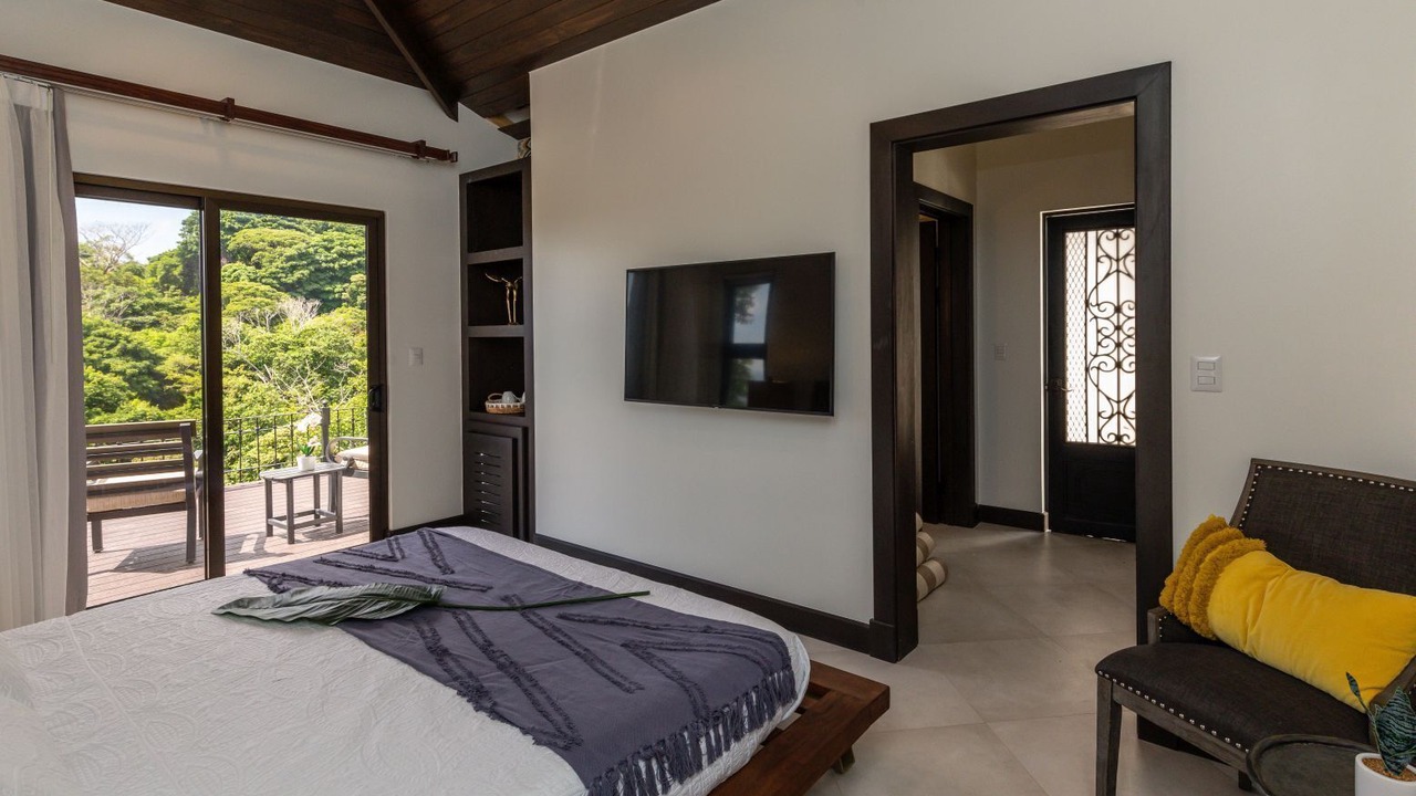 Photo of Bedroom in Dominical