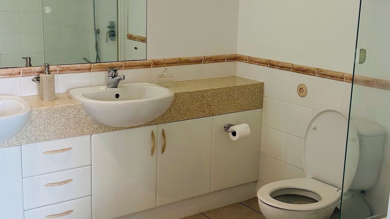 Photo of Bathroom in Gulf Harbour