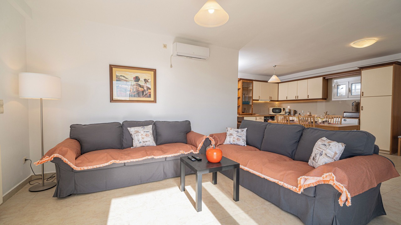 Photo of Livingroom in Khelmata