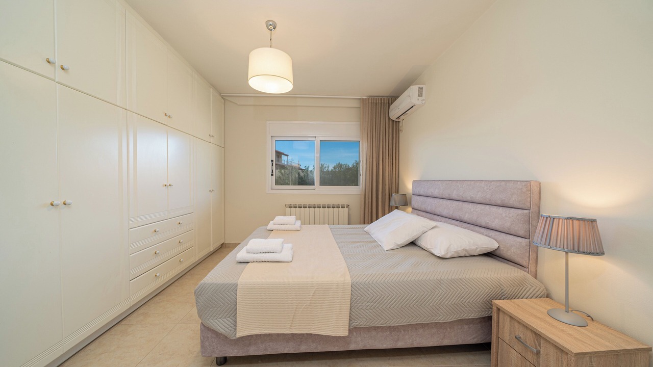 Photo of Bedroom in Khelmata