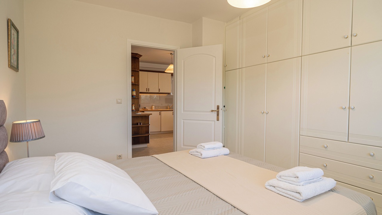 Photo of Bedroom in Khelmata
