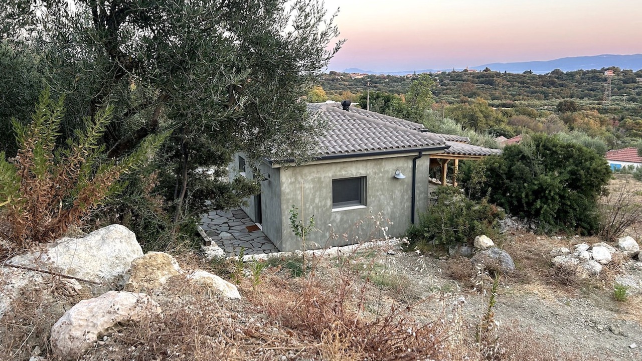 Photo of Outdoor in Valerianos
