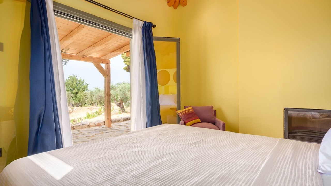 Photo of Bedroom in Valerianos