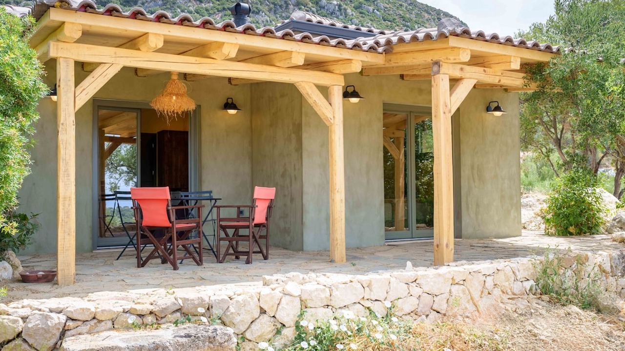 Photo of Outdoor in Valerianos