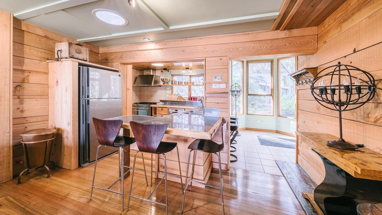 Photo of Kitchen in Lunawanna
