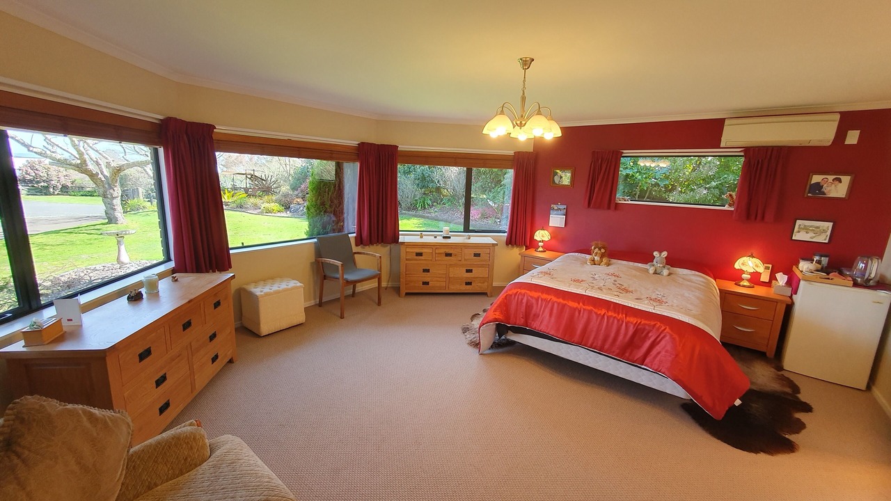 Photo of Bedroom in Tikitere