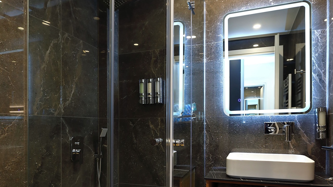 Photo of Bathroom in Ladadika