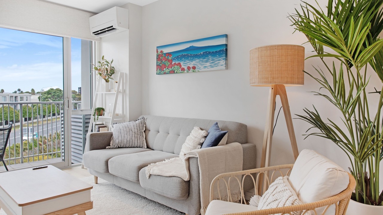 Photo of Livingroom in Takapuna