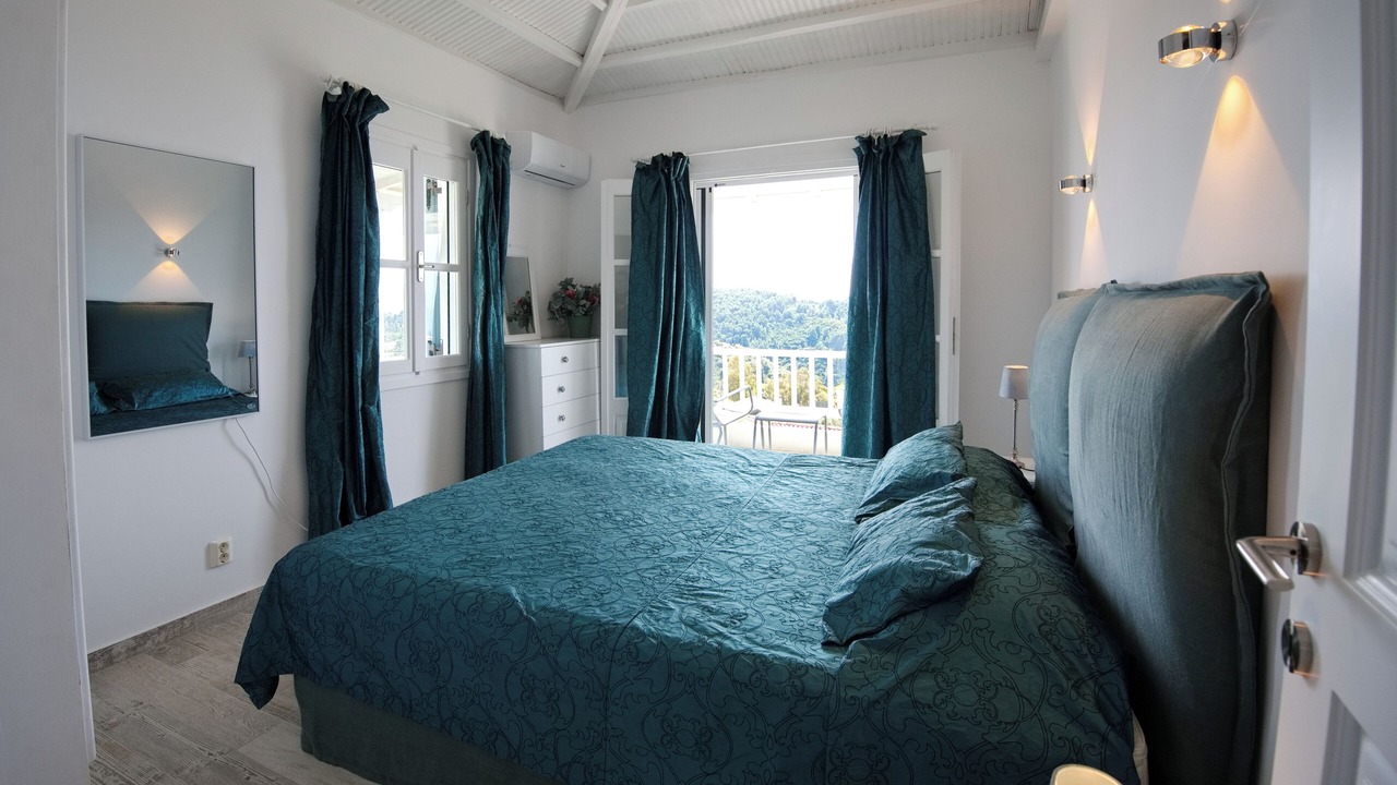Photo of Bedroom in Alonnisos Old Town