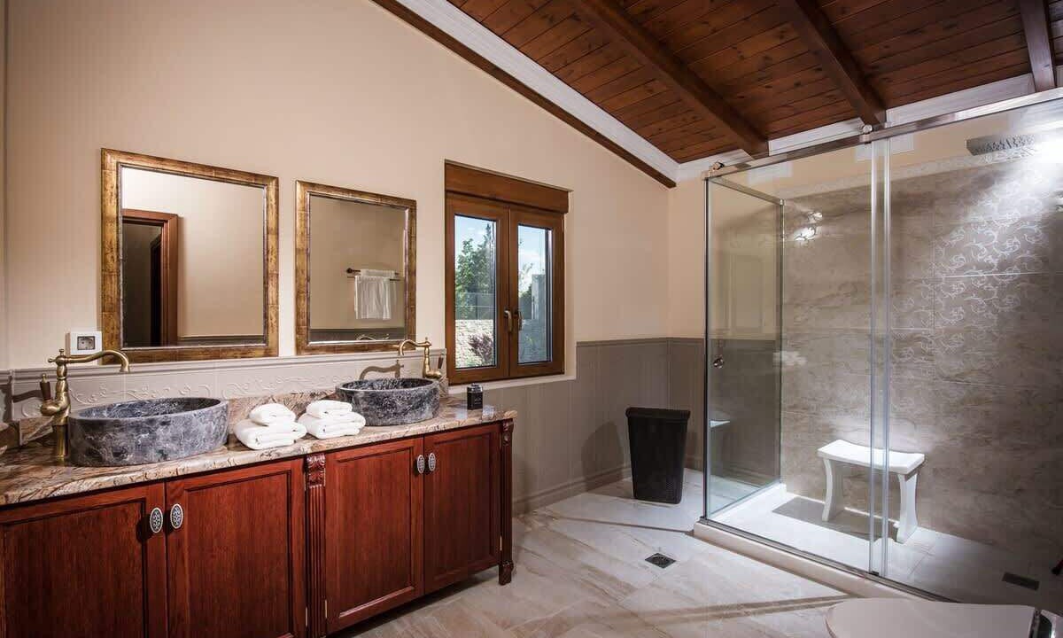 Photo of Bathroom in Rodhia