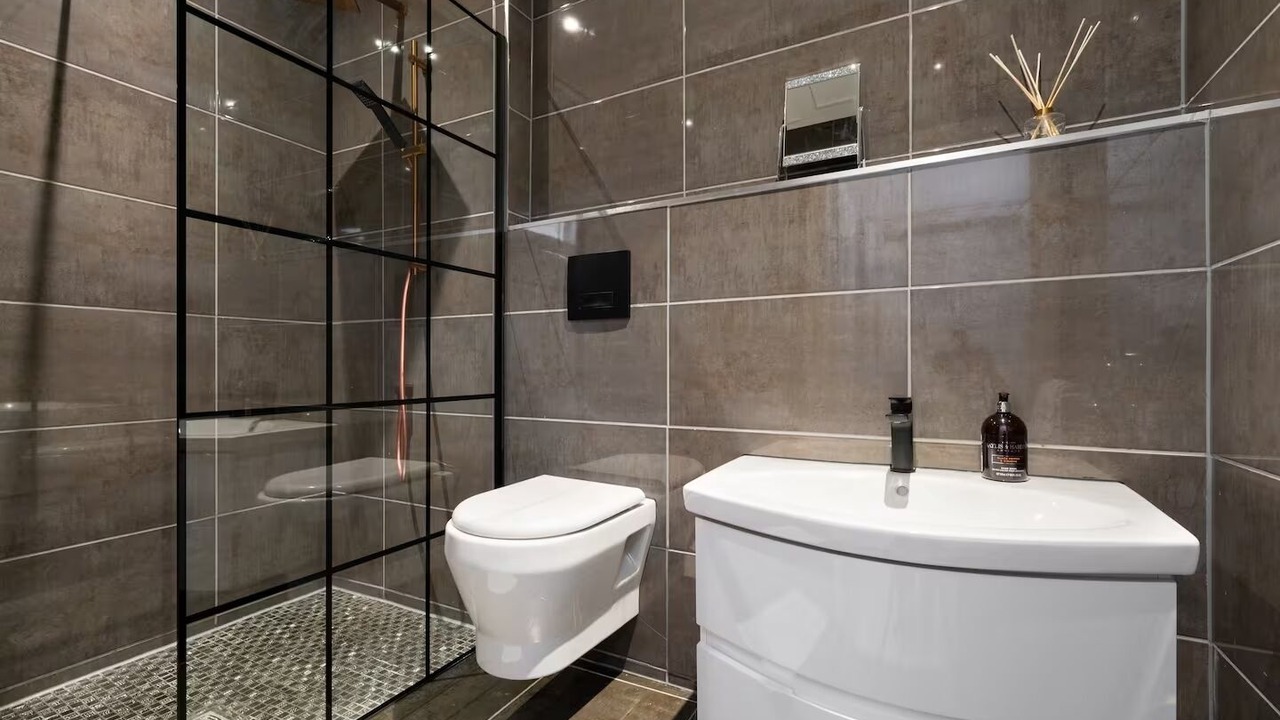 Photo of Bathroom in Tollcross