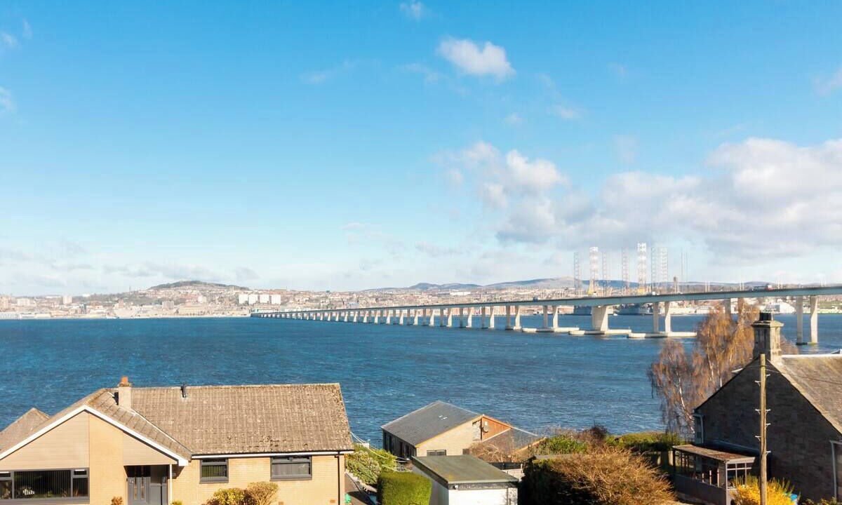 Photo of Outdoor in Newport-On-Tay