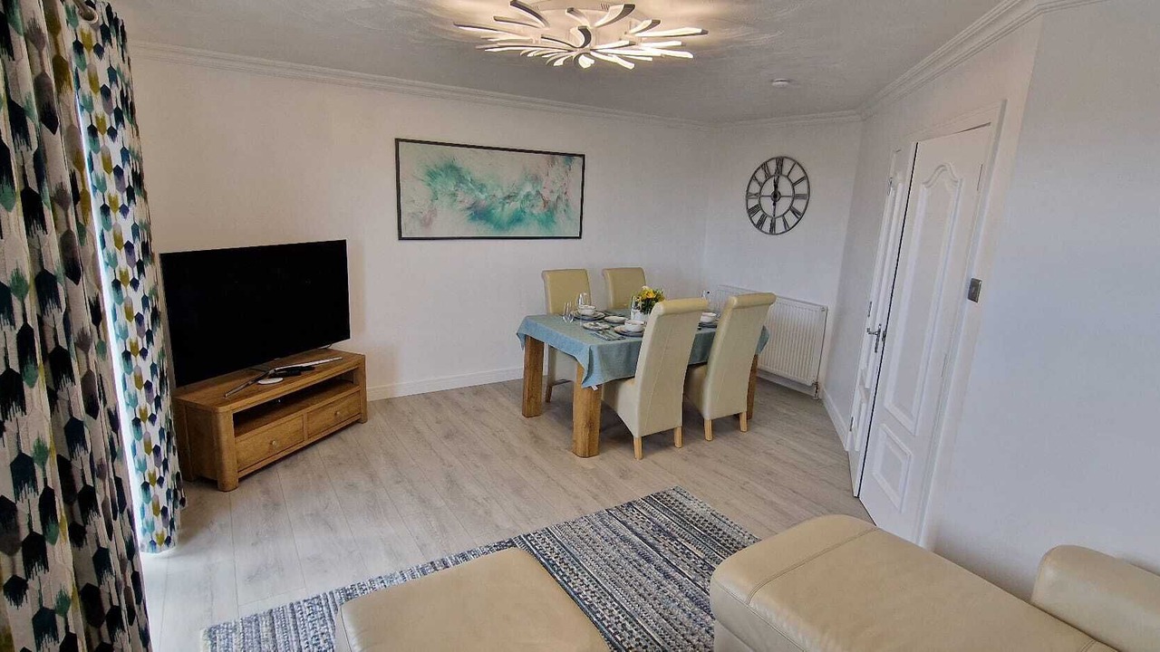 Photo of Livingroom in Kirkcaldy