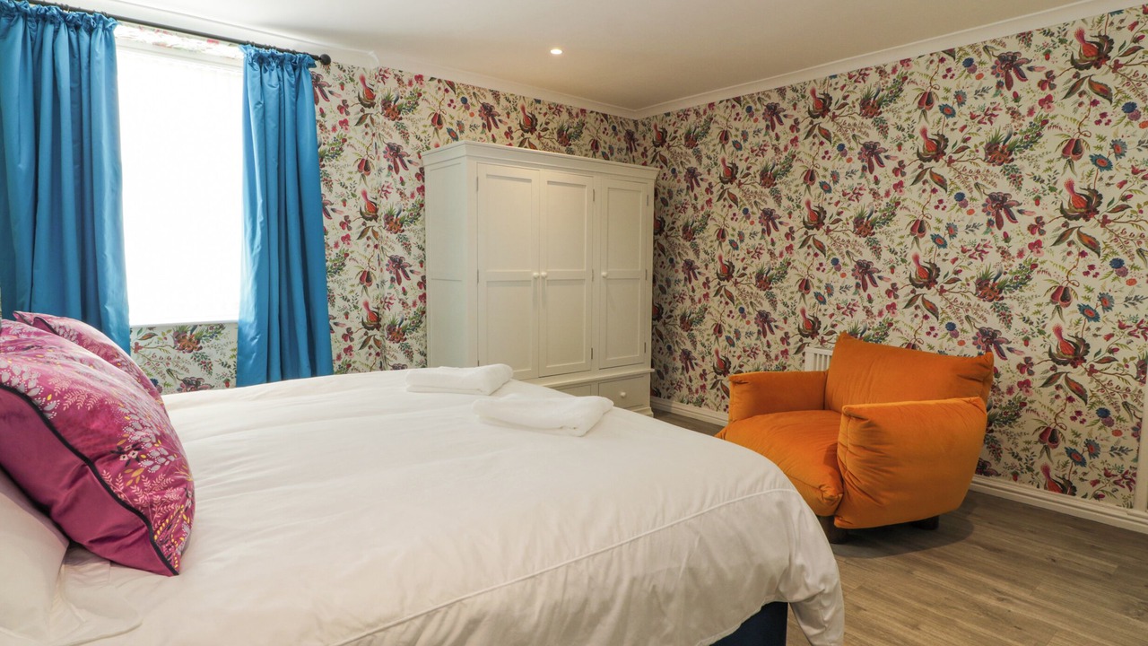 Photo of Bedroom in Lockerbie