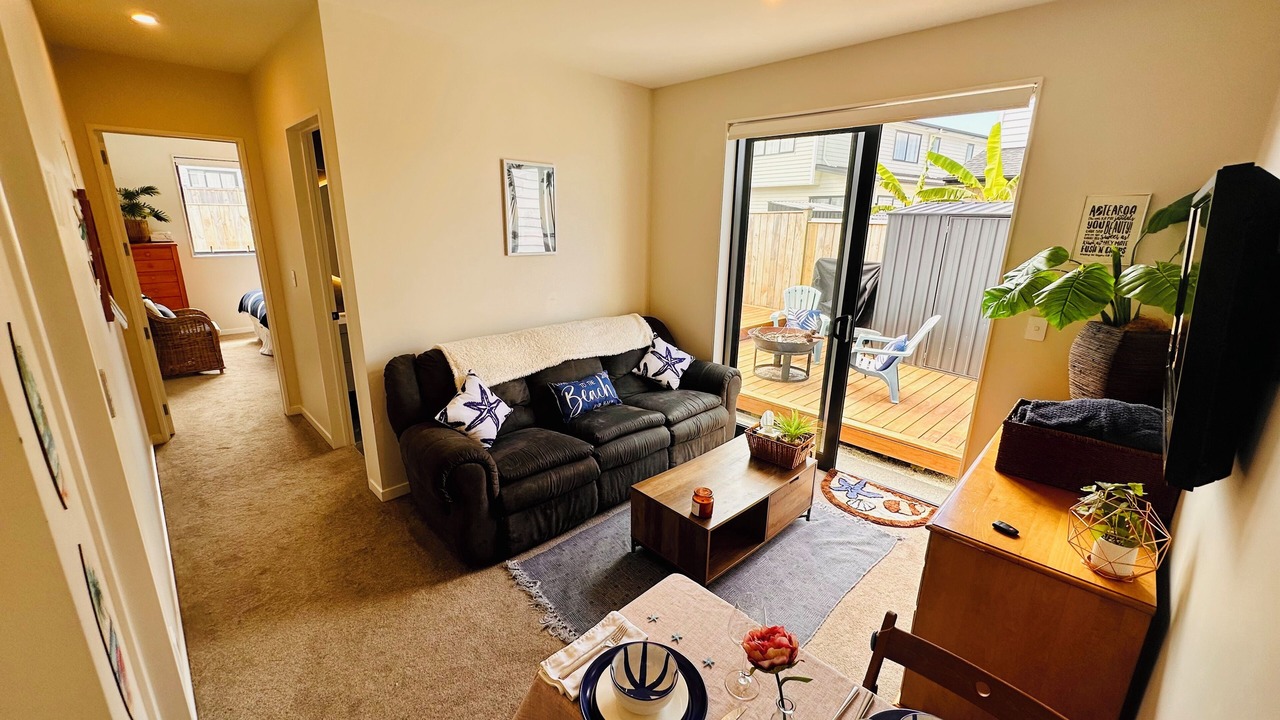 Photo of Livingroom in Long Bay
